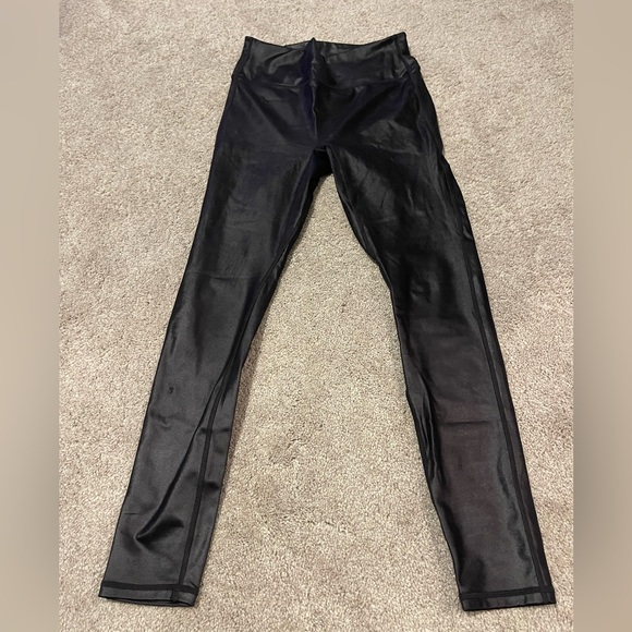 Fabletics Black Leggings with Olive Top - Picture 4 of 6